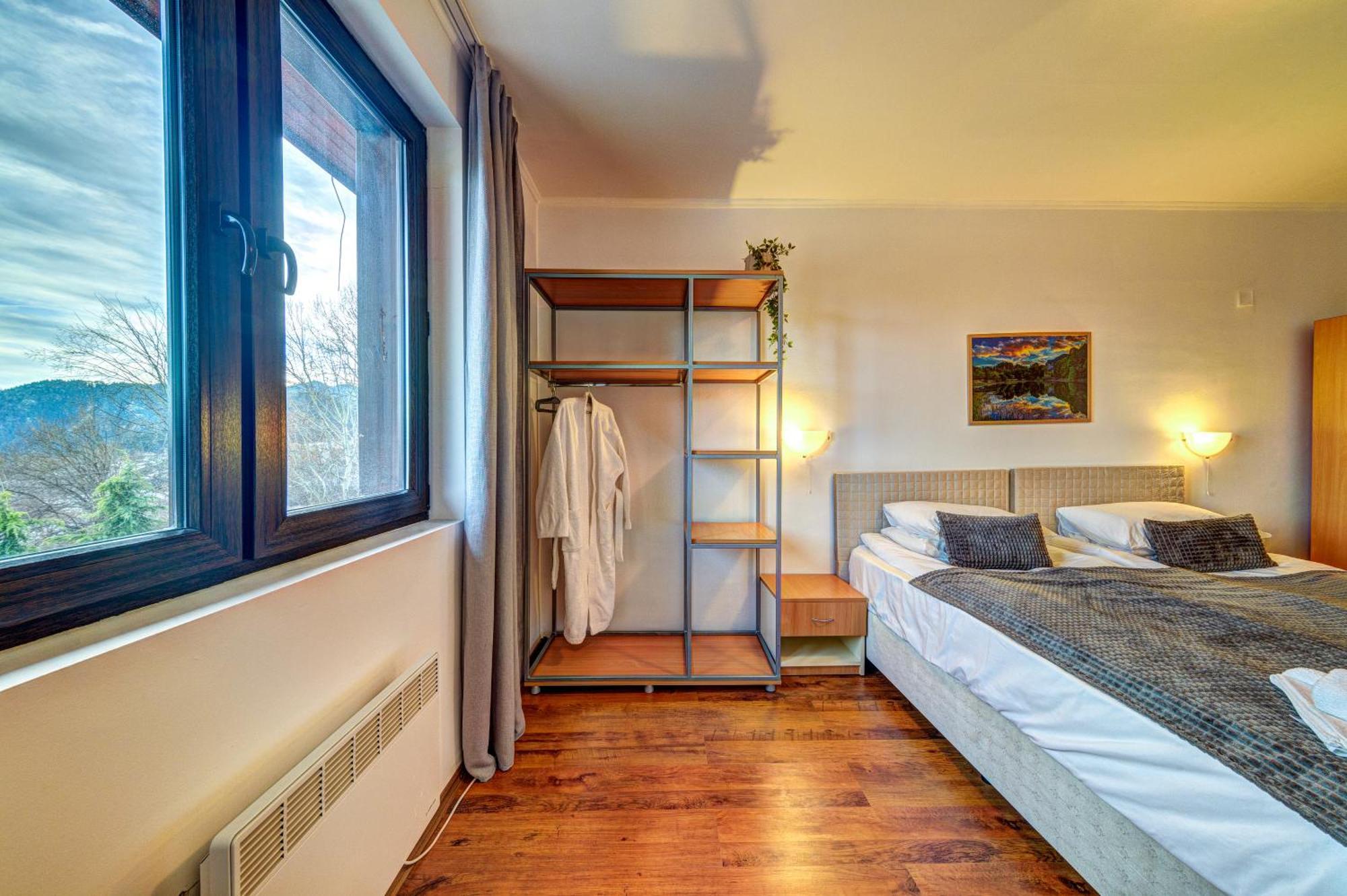 Silver Hills Rooms & Apartments With Free Parking Σμόλιαν Εξωτερικό φωτογραφία